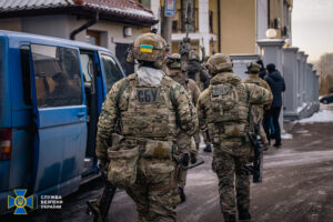 СБУ розслідує фіктивне працевлаштування військовозобов’язаних у "Львівському облавтодорі" штаб інфо
