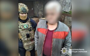 Поліція затримала наркоугруповання на Полтавщині — наркотики, авто і готівка
