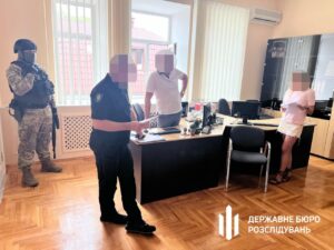Хабар у Держпродспоживслужбі Полтавщини — вилучено $100 000